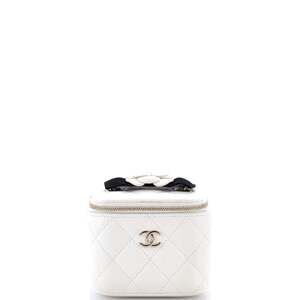 Chanel Camellia Bow Vanity Case With #292107C27B